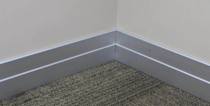 Minimalist Tarzlara Uygun Alüminyum Süpürgelik Montaj Hizmeti
